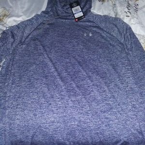 Woman under armor top